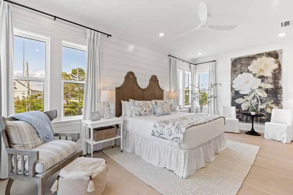 Second King Suite upstairs-ideal for couples or multi family stays.